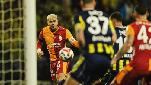 Fenerbahçe Süper Kupa finalinde Galatasaray’a üstün geldi